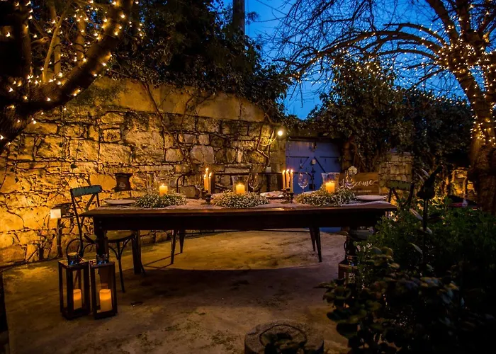 Cecilias Courtyard