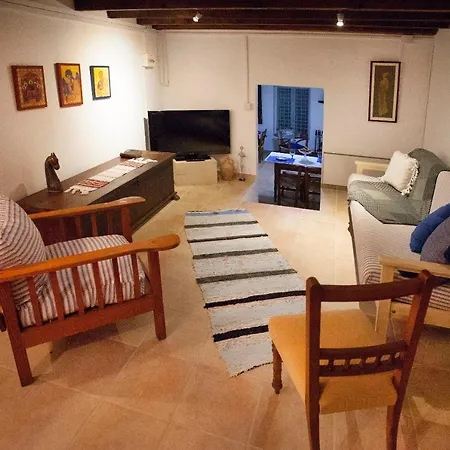 Maison d'hôtes Cecilias Courtyard à Malya Extérieur photo